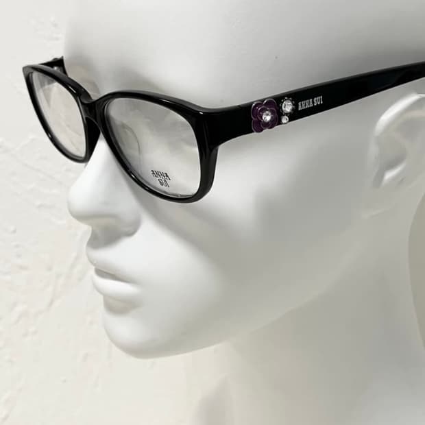 안나수이 뿔테 안경테