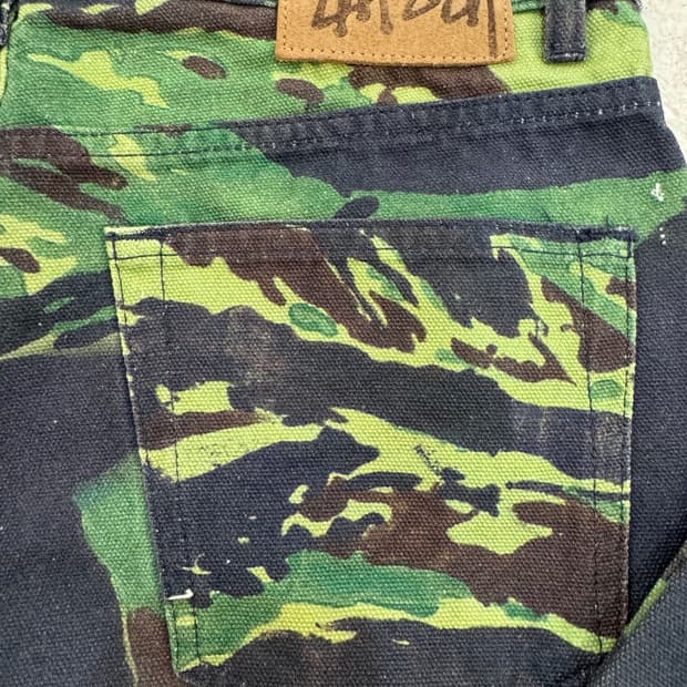 30 스투시 카모 팬츠