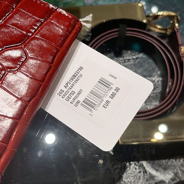 샤넬 크로커다일 카드지갑 