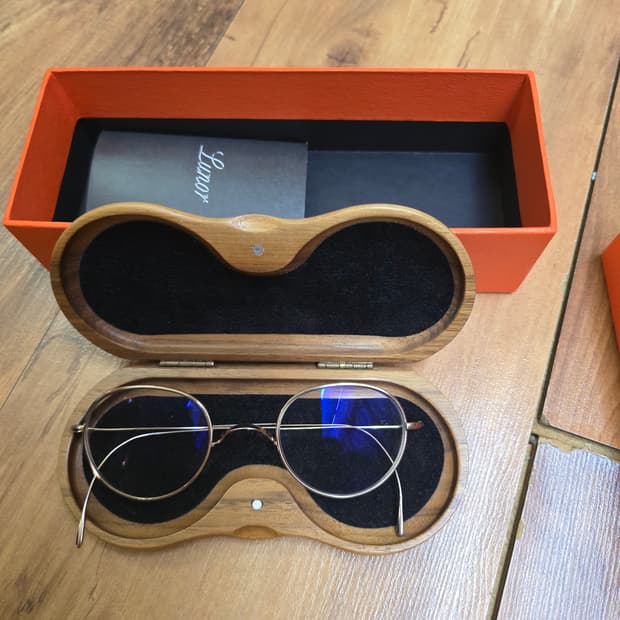 Lunor 안경판매합니다