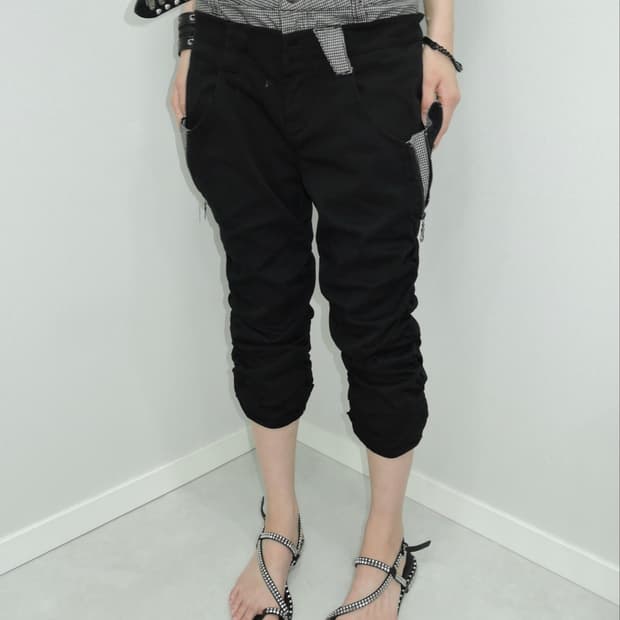 Check Sagging Shirring Pants