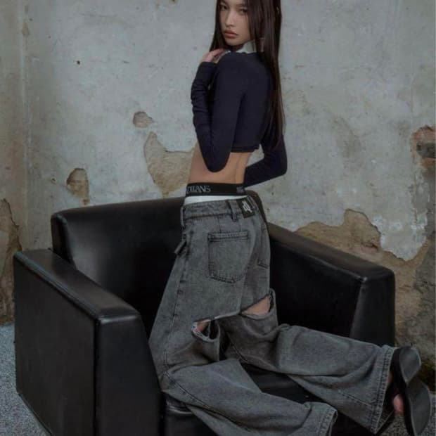 앤드왕 백 커팅 데님 팬츠