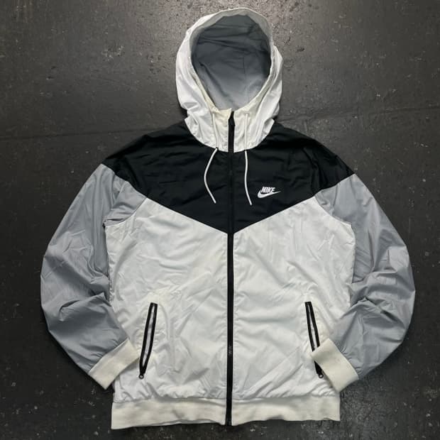 95-100 나이키 윈드러너 바람막이 