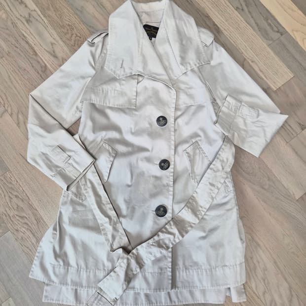 비비안웨스트우드  트렌치코트