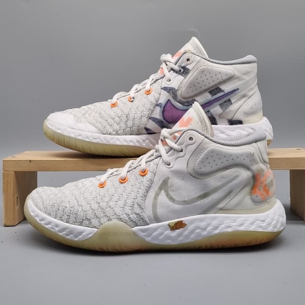 나이키 케빈트레이5 농구화275
