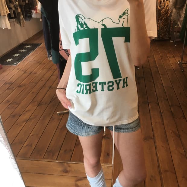 히스테릭글래머 화이트 그린 프린팅 반팔