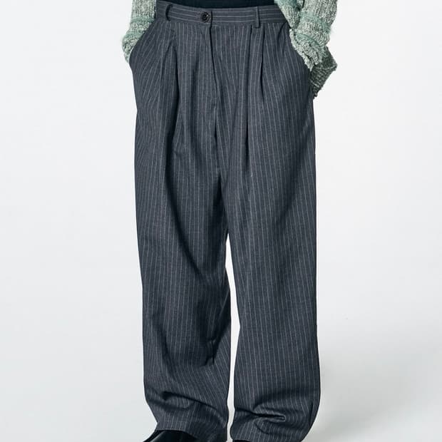 스컬프터 Peekaboo Lowrise Pintuck Pants Gray