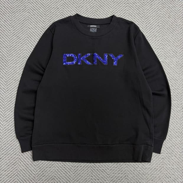 dkny 스팽글 로고 맨투맨 v4378