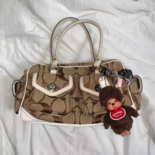 Coach shoulder bag