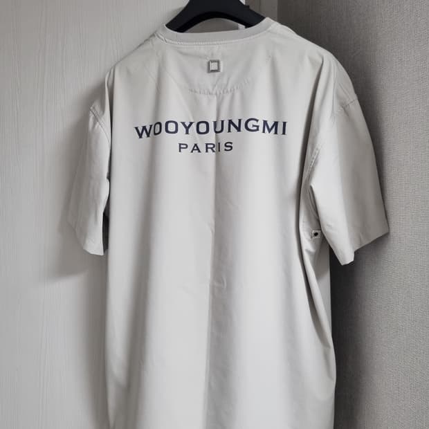 우영미 나일론 백로고 반팔