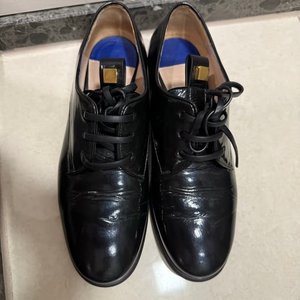 Stuart Weitzman 스튜어트 와이츠먼 로퍼 블랙