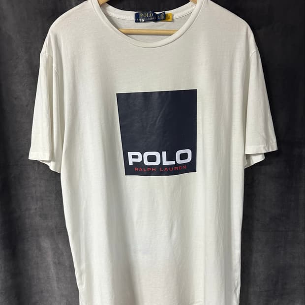 폴로 랄프 로렌(POLO Ralph Lauren) 박스 로고 반팔 티셔츠