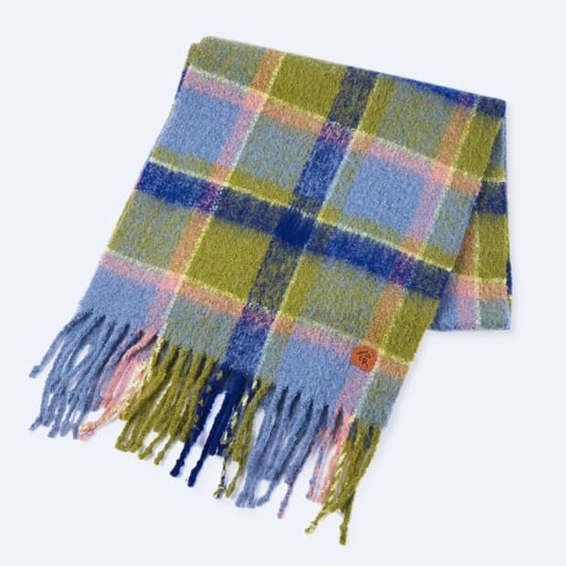 아더에러 머플러