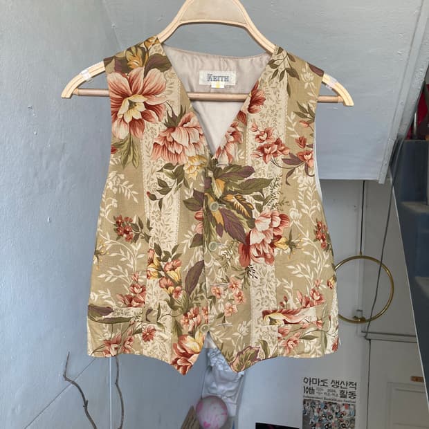 KEITH 플라워패턴 실크 베스트