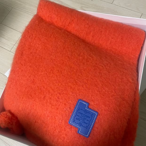 아더에러 머플러