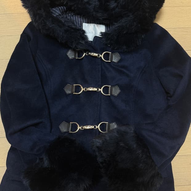 세실맥비 숏코트 네이비