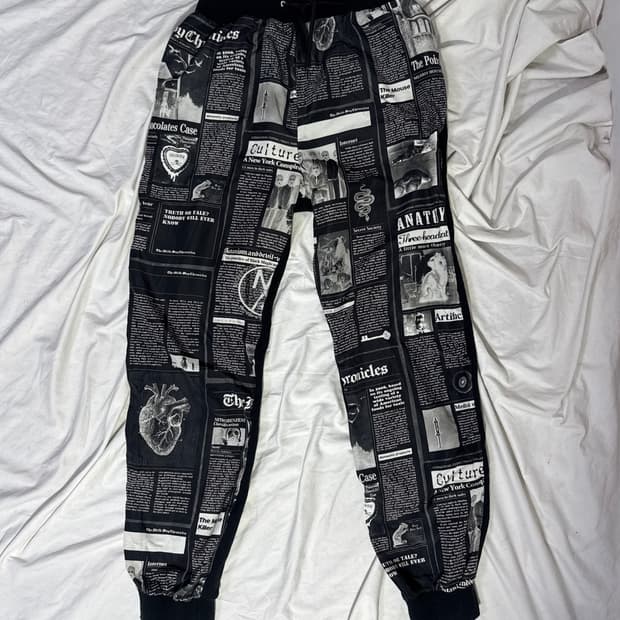 Milkboy 뉴스페이퍼 스웻 조거 팬츠 y2k 펑크 