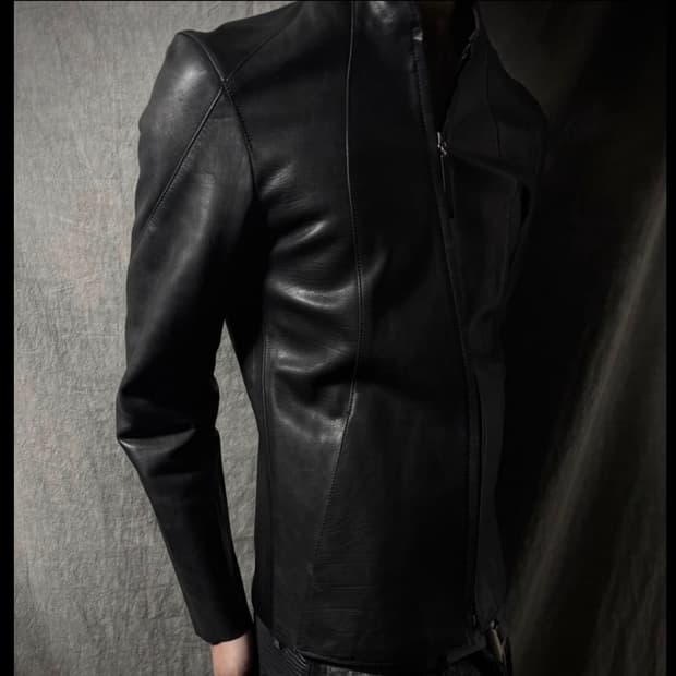 The Viridi-anne Calfskin 가죽자켓