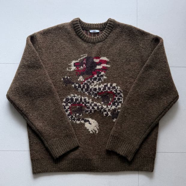 STU dragon 자카드 니트 