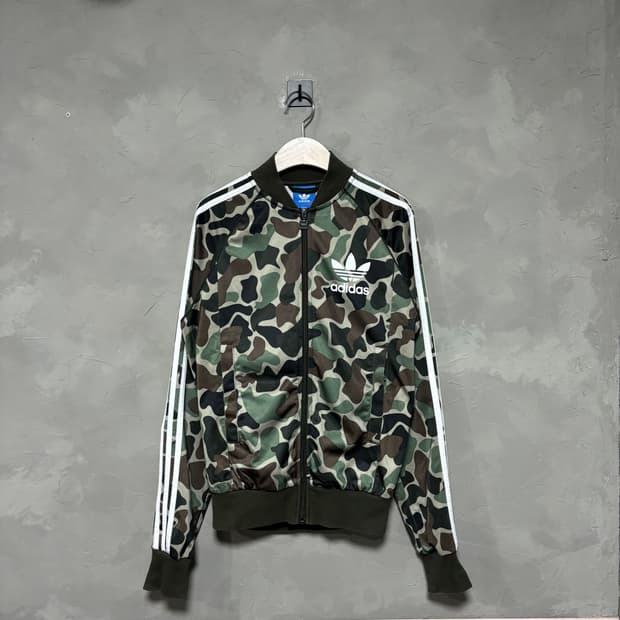 아디다스 빅로고 유로파 카모 져지 트랙탑