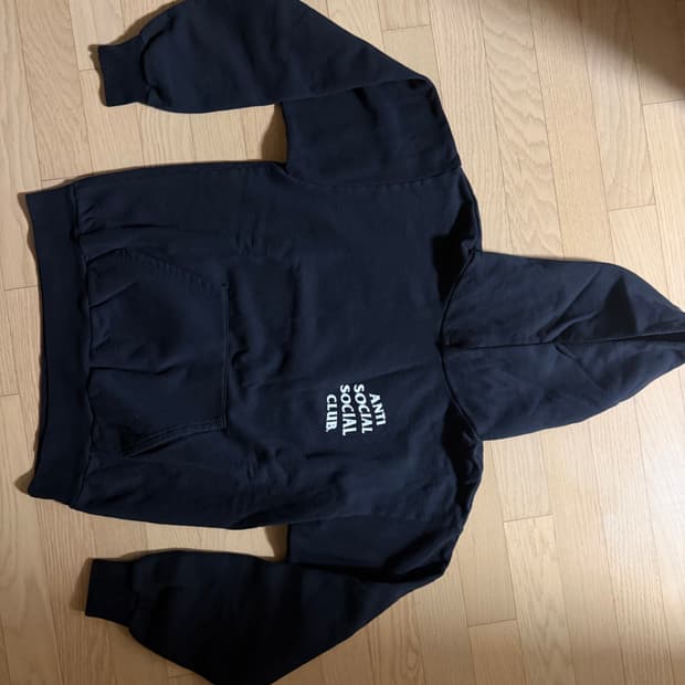 새상품 ASSC 벛꽃 후드티 블랙 s사이즈 판매 합니다!