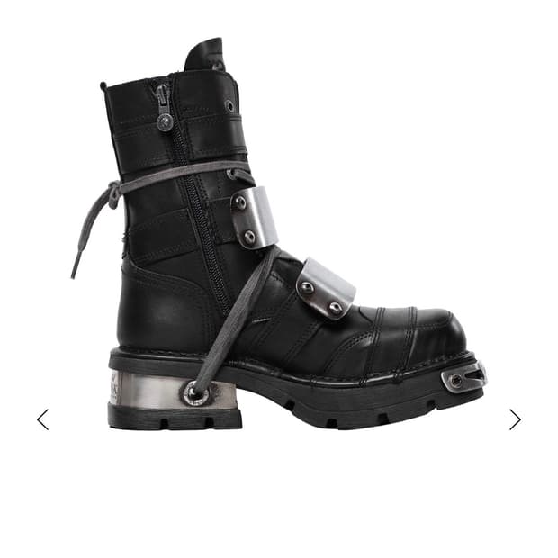 racer worldwide x new rock 블랙 부츠 38 사이즈