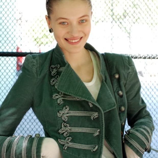 2000초반 나폴레옹자켓 착샷있음