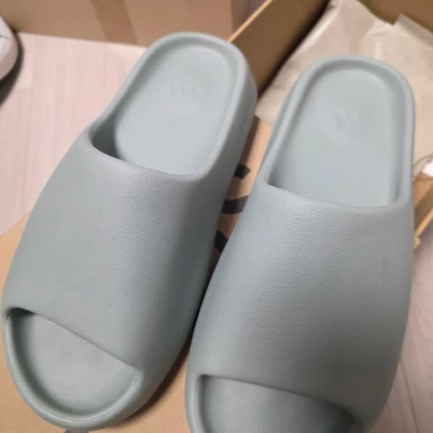 아디다스 이지슬라이드 280