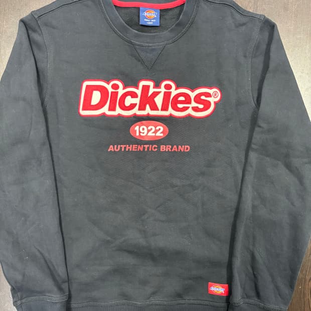 디키즈 블랙 맨투맨 티셔츠