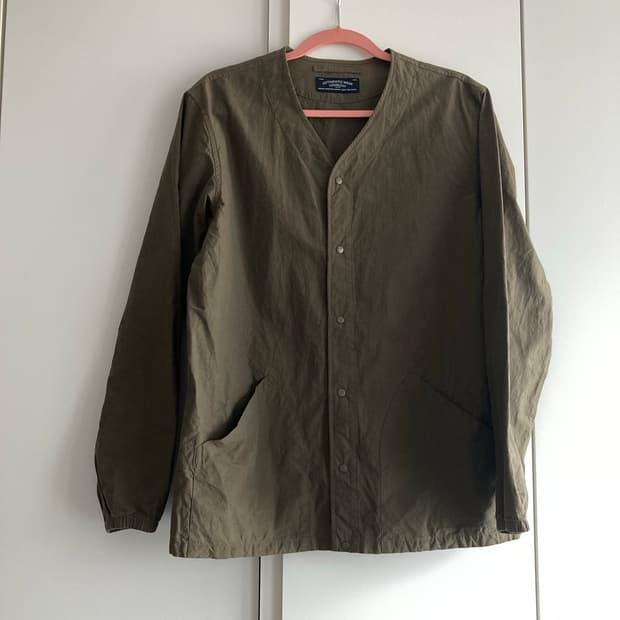 United arrows green label
