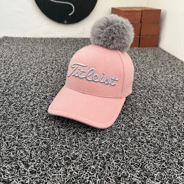 타이틀리스트 여성 핑크 폼폼이 골프 모자