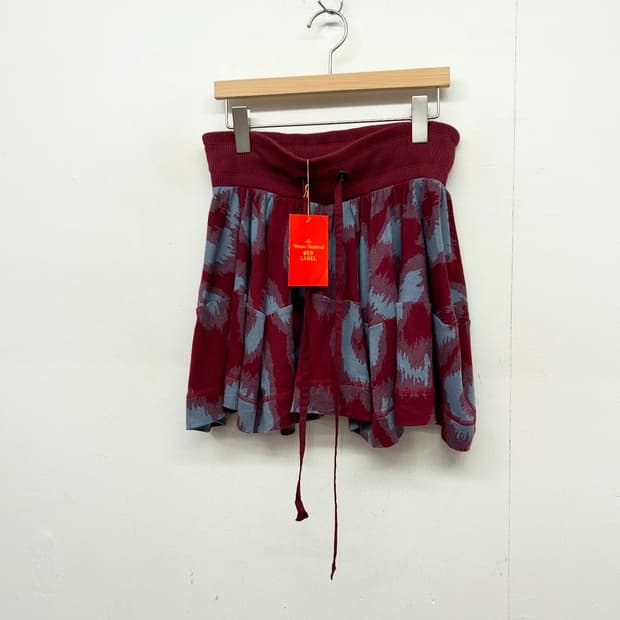 비비안웨스트우드 레드라벨 미니스커트