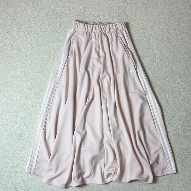 아디다스 시즈널 루즈핏 더블 스커트 PN7795