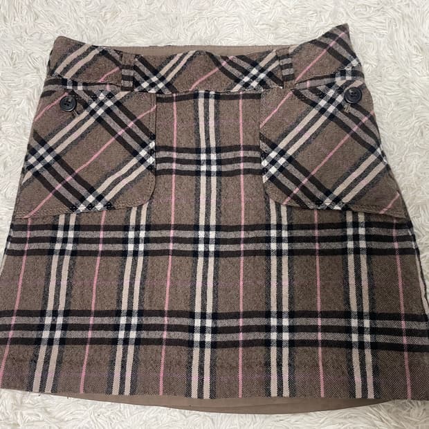 버버리 미니스커트