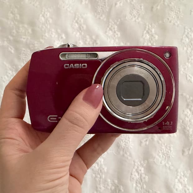 카시오 엑슬림 z2000 조이 디카