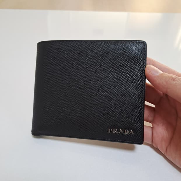 [100%/정품] 프라다 사피아노 레더 지갑, 프라다지갑,프라다반지갑