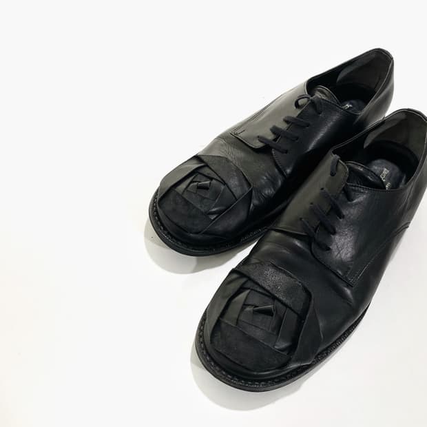 꼼데가르송 로즈 토 슈즈