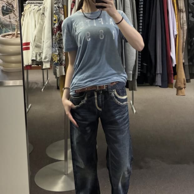 90s Grunge Revival 🧊🩵