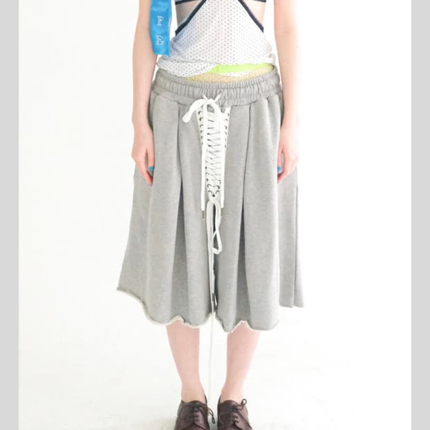 샵페어리 eyelet corset bermuda pants