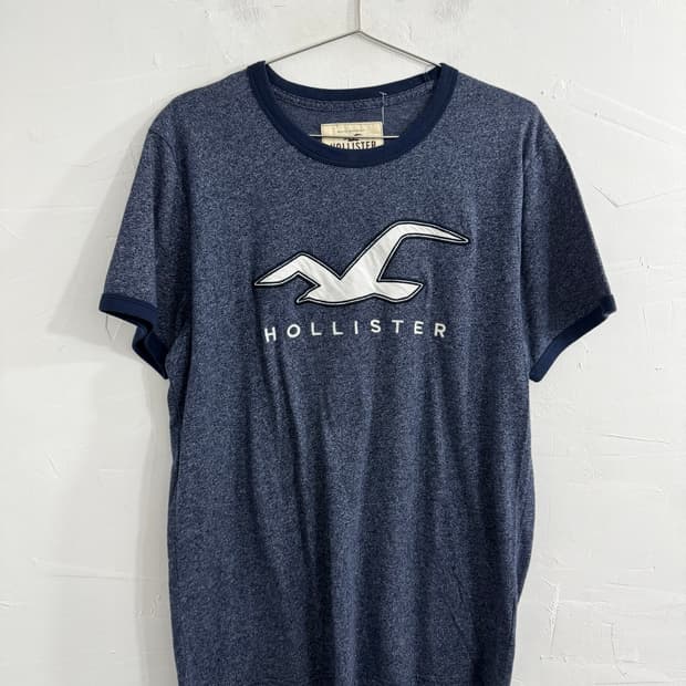 hollister printing tee