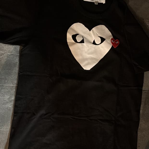 (정품)나는(M)꼼데가르송 반팔