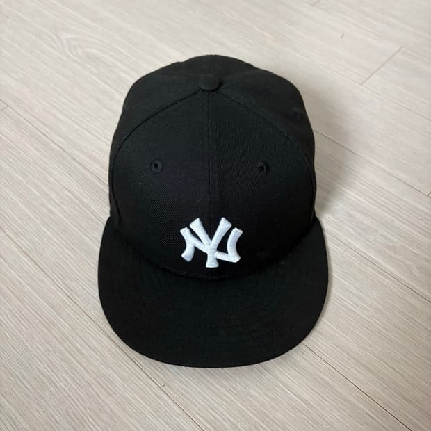 뉴에라 (New Era) 검정