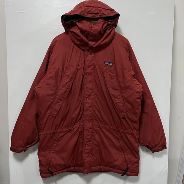 파타고니아 마운틴 파카 패딩 M