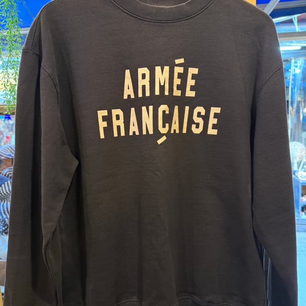 카네이테이 로고 맨투맨