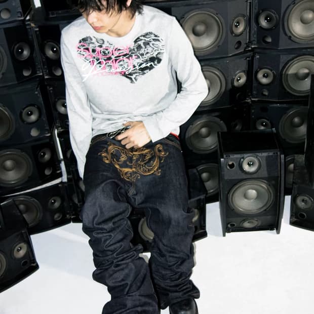 그래픽 워싱 데님 팬츠