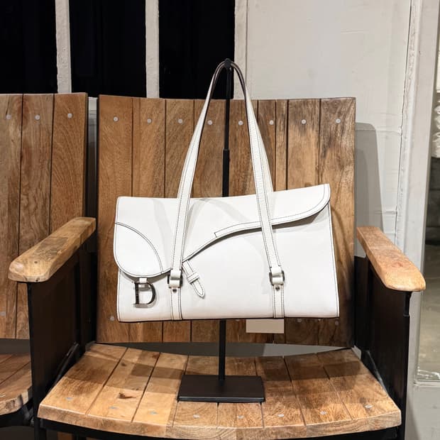 크리스찬 디올 00s 화이트 새들 더블 스트랩 숄더백