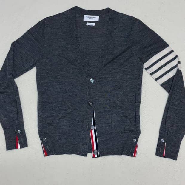 (최상,매장판) 톰브라운 여성 메리노울 가디건 38 톰브라운 가디건 38