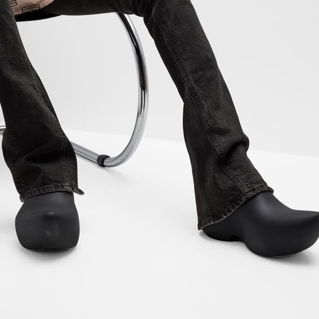 발렌시아가 테크노클로그