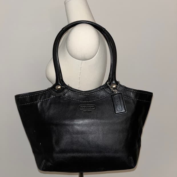  📦2000ss Coach allblack shoulder bag