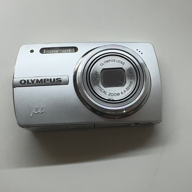작례 첨부) 올림푸스 뮤 Olympus 820 실버 디지털 카메라 디카